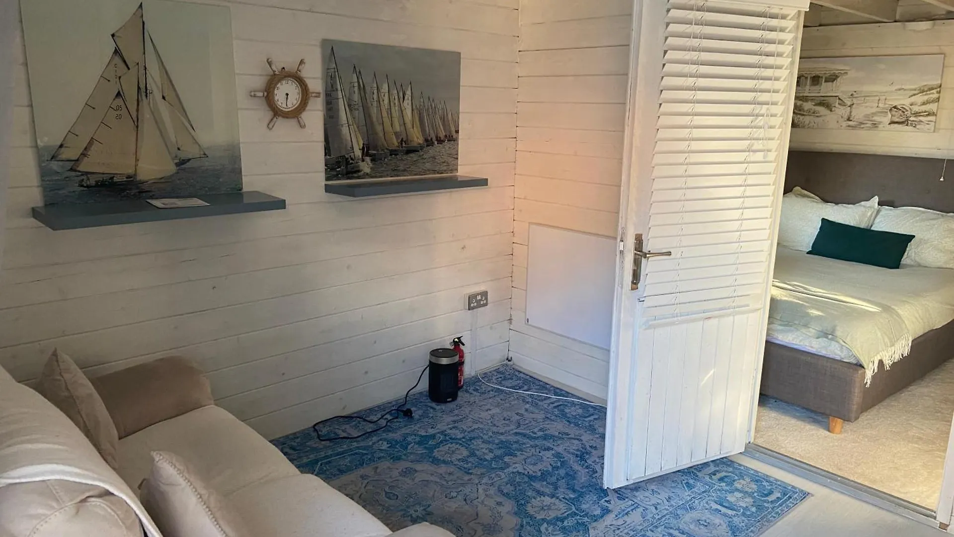 Chalet Sea Breeze Lodge Mudeford Burton