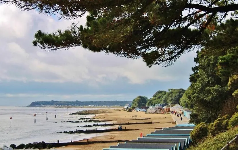 Sea Breeze Lodge Mudeford Burton  Burton (Dorset)